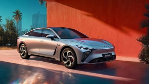 Обновленный Exeed ES 2027 вышел в продажу - впечатляющий запас хода и цена чуть дороже Весты