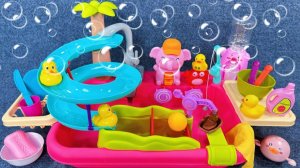 Играем с Куклой в воде | Кухонный набор! Распаковка и Обзор ярких игрушек! Мультики для детей!