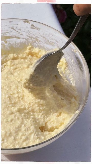 Клубничный творожный пирог