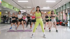 Eva Zumba 250904