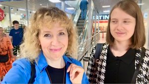 ВЛОГ: 10 лет! Что скрывает моя круглая дата? Шопинг с дочкой, ужин в ресторане и моя тайна