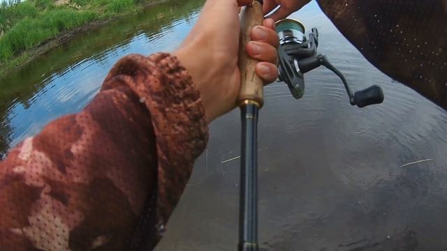 Приехали на луга, а потом поехали туда, где есть рыба. Рыбалка на щуку