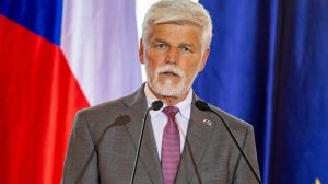 Президент Чехии получил письма с угрозами и нецензурной бранью