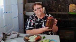 Мукбанг. Завтрак. Заготовки, 2 рецепта. Огурцы на зиму с красной смородиной и огурцы как бочковые.