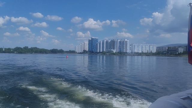 Красноярск, река Енисей июль 2026г. смотреть онлайн