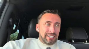 -ЖМЫХ ДНЯ: МАЛЕНЬКАЯ БРИТАНСКАЯ ДЕРЕВНЯ СОБРАЛАСЬ НА ВЫХОД И ХОТЯТ СТАТЬ 51 М ШТАТОМ США