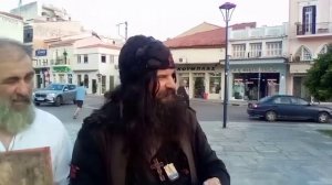 ΧΤΥΠΑΤΕ ΤΑ ΣΚΥΛΟΚΟΡΜΙΑ