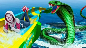 Гигантская кобра и Паук-Гвен_ немыслимый тест на водной горке в 3D