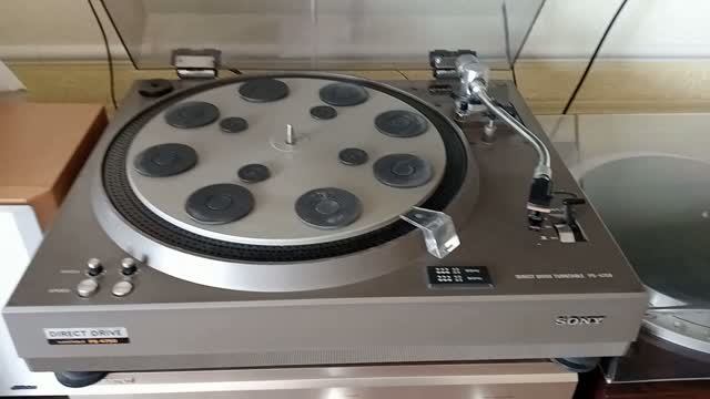 SONY PS-4750 смотреть онлайн