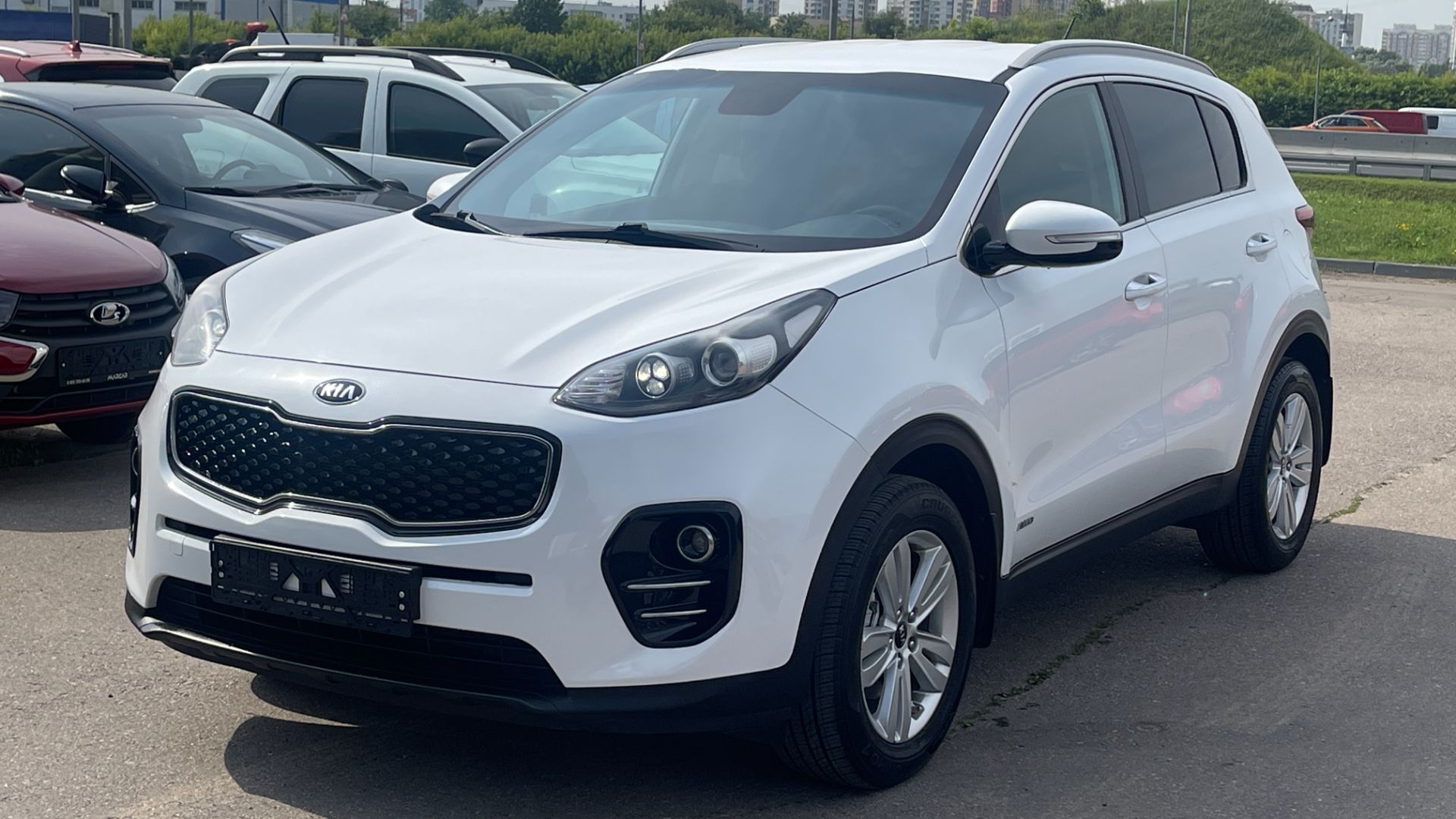 KIA SPORTAGE (2016) смотреть онлайн