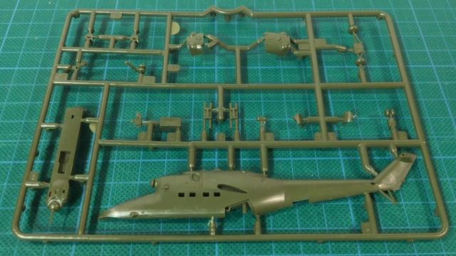 Inbox Zvezda Mi-24V Hind Soviet Attack Helicopter 1/144 Modern [get-save.com]