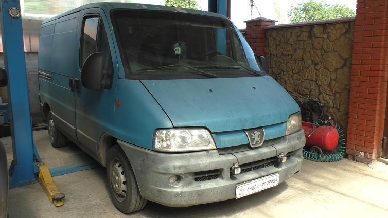 Замена топливного бака на Peugeot Boxer 2 2,2 дизель Пежо Боксер 2 2002 года смотреть онлайн