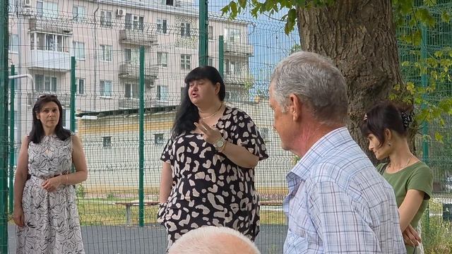 Для любого жителя комфорт городской среды начинается с порядка во дворе