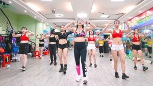Eva Zumba 251001