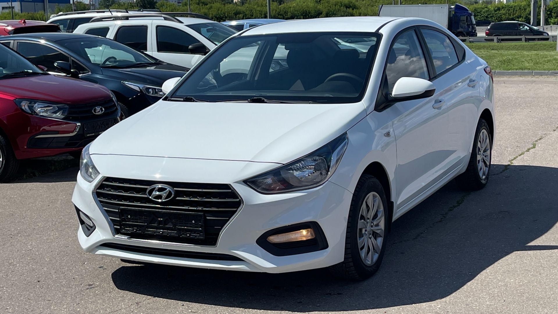 HYUNDAI SOLARIS (2020) смотреть онлайн