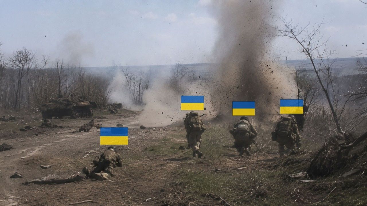 Украинские добровольцы вошли в «зону смерти» СВО — российский спецназ уничтожил их. смотреть онлайн