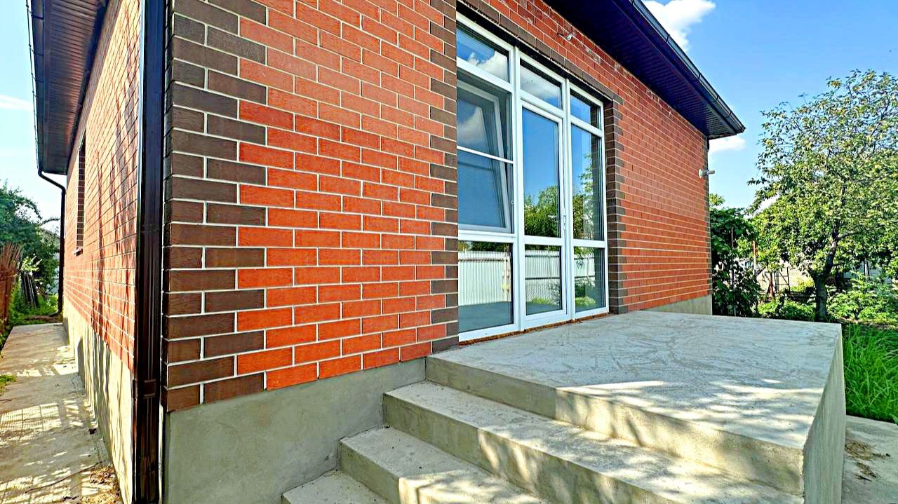 Отличный дом баварской кладки 120 кв.м. 4 сотки 4 комнаты терраса. Краснодарский край, г. Армавир смотреть онлайн
