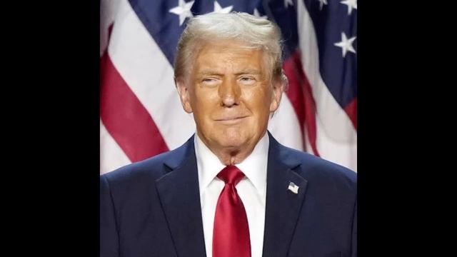 В США мужчина пародировал Трампа во время митинга, сидя прямо за его спиной смотреть онлайн