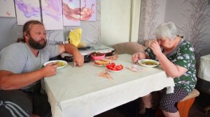 Рад даже капусте с соевой тушенкой Мясо больше не едим Кушаем капусту