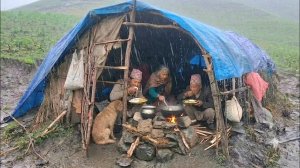 Лучшая жизнь гималайского пастуха в дождливый день. Расслабляющее видео.