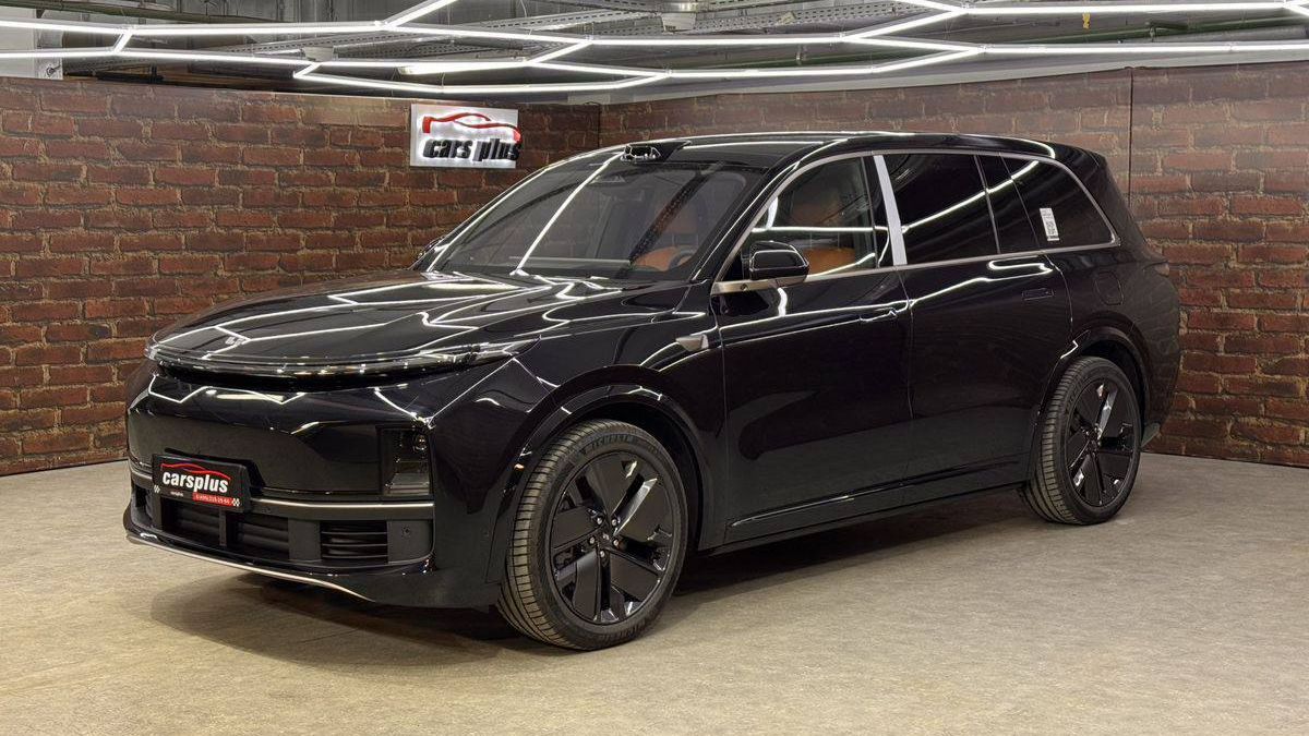 Li Auto (Lixiang) L9 2026 смотреть онлайн