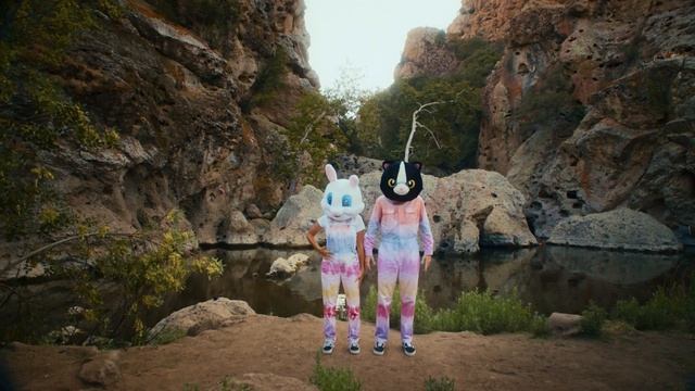 Dillon Francis ft. Bow Anderson - Reaching Out смотреть онлайн