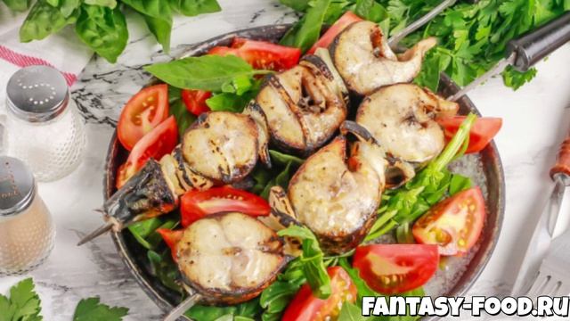 Шашлык из скумбрии на мангале
