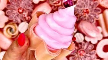 «Успокаивающее ASMR‑мыло для снятия тревоги — дробление, пена для расслабляющих звуков». смотреть онлайн