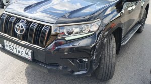 ДТП с Крузаком! я по своему ряду ехал...