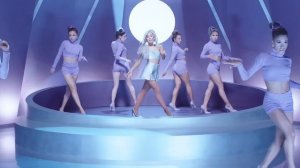 Ariana Grande - Focus