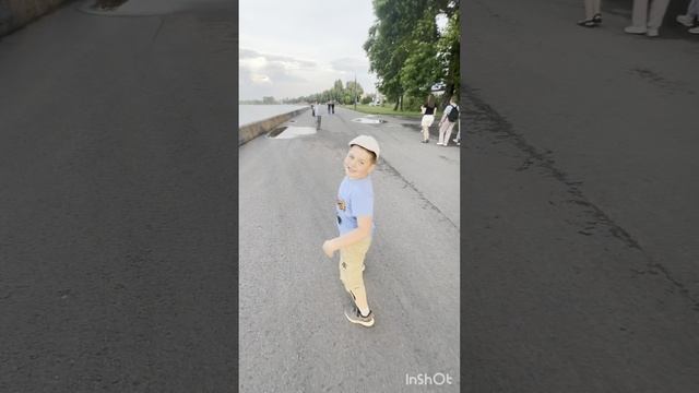 г. Осташков. Тверская область. Второй блог моего любимого племянника Никиты. Будни юного блогера) смотреть онлайн