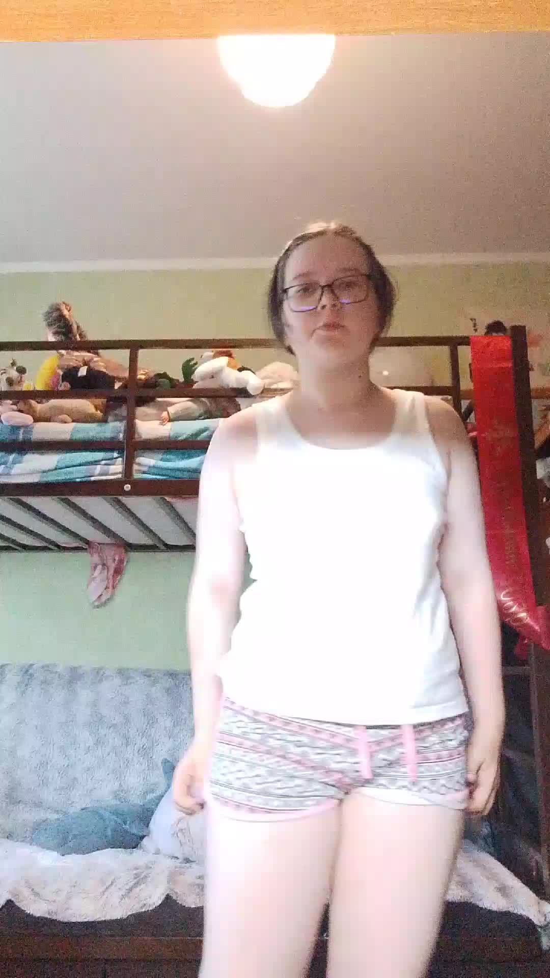 приветик 👋 танцуем 💃 смотреть онлайн