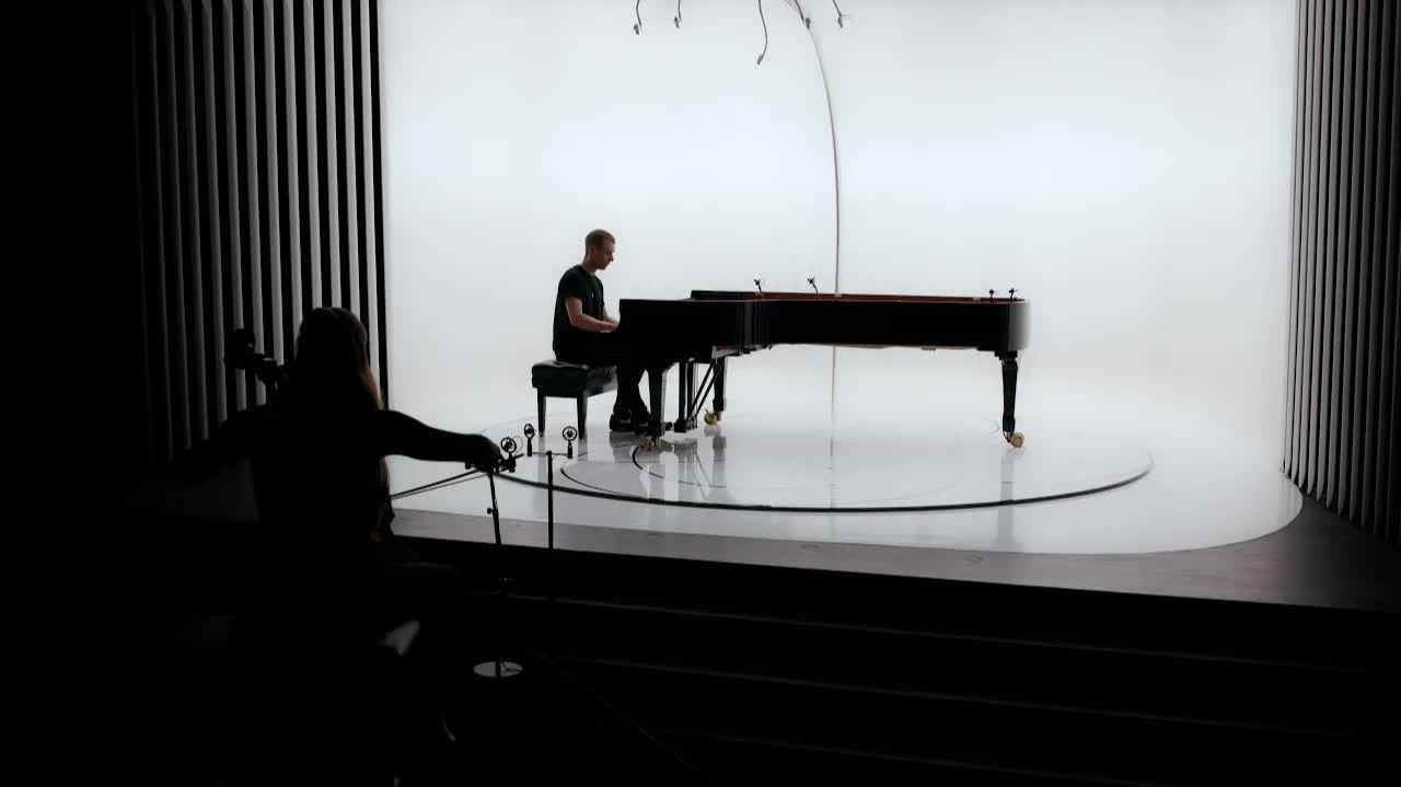Armin van Buuren - Setting Sail (from 'Piano' album) [Official Video] смотреть онлайн