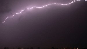 Молния ударила в китайскую ракету сразу после старта