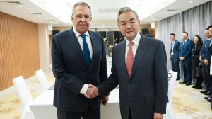С.Лавров и Ван И, Чолпон-Ата, 24 июля 2026 года
