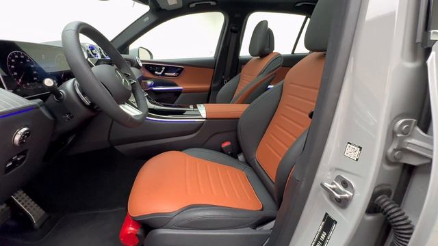 Mercedes-Benz GLC300 4MATIC, 2025