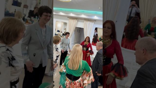 Цыганский танец в ″Экспромте″ (выступление учеников и педагога). Gipsy dance in Expromt dance school