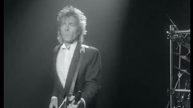 Status Quo - In The Army Now смотреть онлайн
