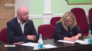 От помощи бойцам до новых автобусов: Валентин Суббот провел личный прием брянцев