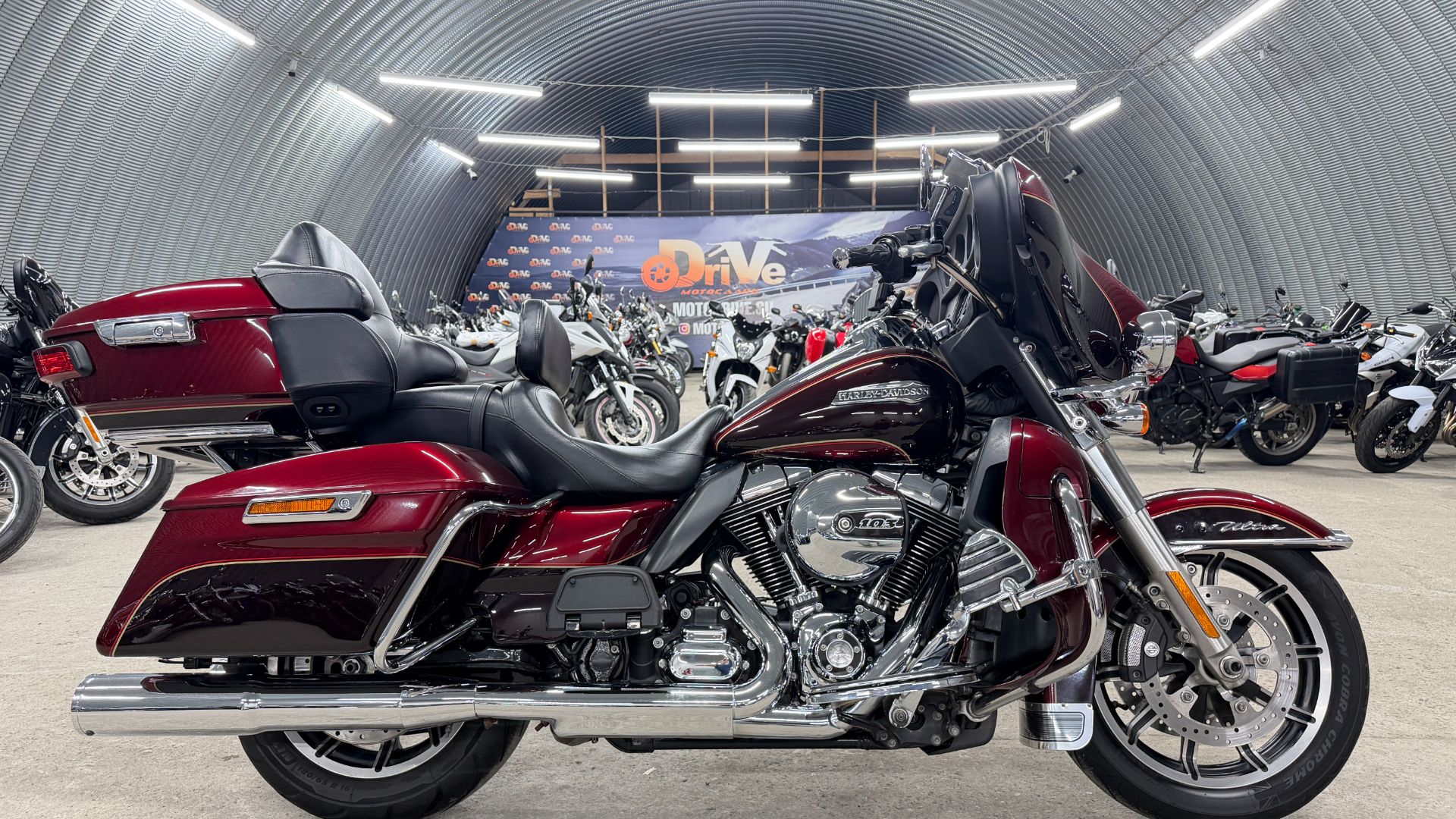 Обзор Harley-Davidson Electra Glide FLHTCU 1690 |В НАЛИЧИИ|