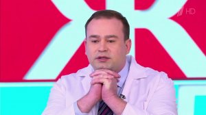 Здоровое сопротивление: врач показал упражнение для снижения боли в шее