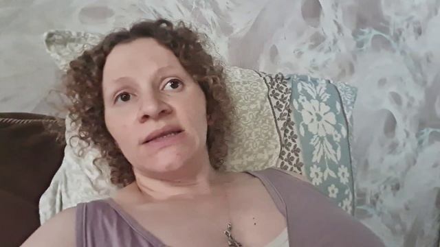 Лёша уехал, муж приехал, одна не останусь.Начался урожай огурцов. смотреть онлайн