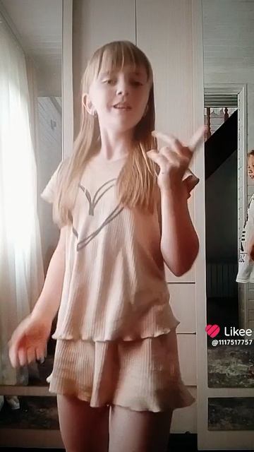 1000004708.mp4 смотреть онлайн