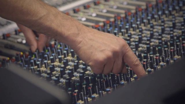 6. Mechanical filters, experimentation, EQ, positioning, panning, dry vs. processed kit смотреть онлайн