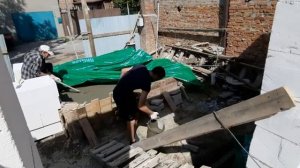АРМОПОЯС СВОИМИ РУКАМИ 2ч Заливка армопояса в доме из газобетона Армирование Опалубка