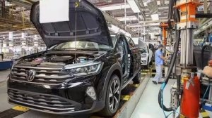 Немецкие автомобильные компании срочного переносят производство в другие страны
