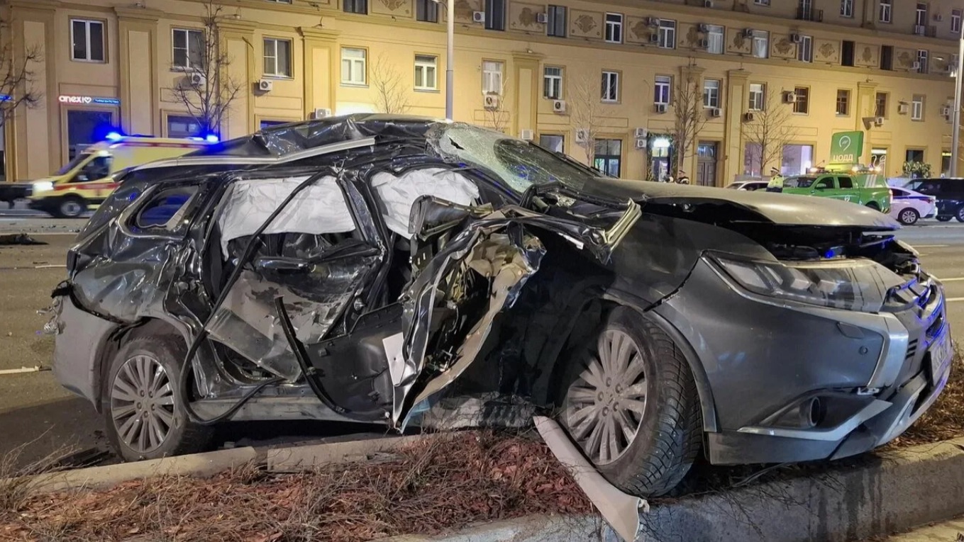 Аварии и ДТП НА ДОРОГАХ — не уступил и получил подборка на видео регистратор