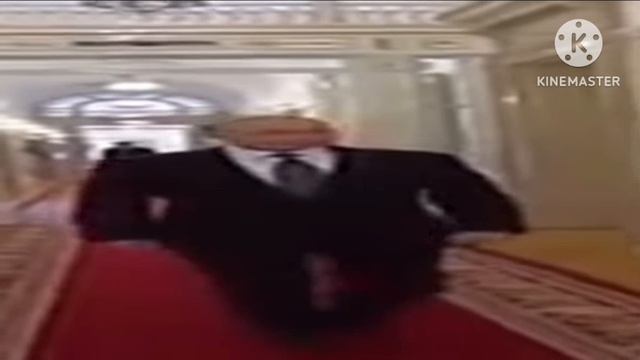 Широкий Путин идёт смотреть онлайн