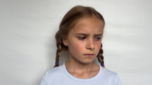 Серафима. сц2. Баба-Яга идет в школу. Василисина Аня смотреть онлайн