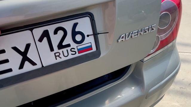 Видеообзор Toyota Avensis